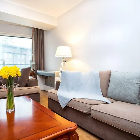 Dream - City Center With Balcony & Parking Apartment *